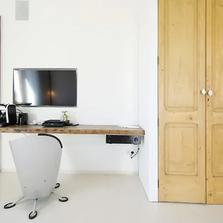 Couette-café Emera Wine By Raro *