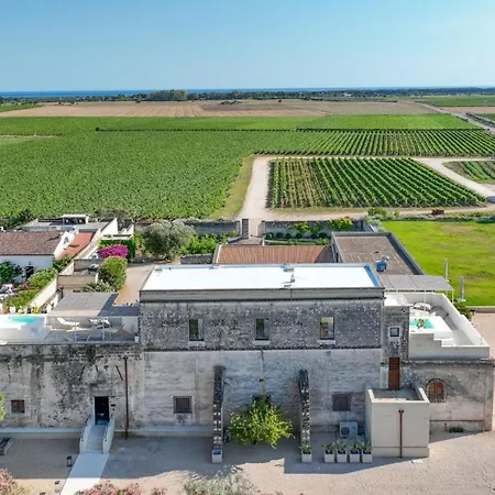 Emera Wine By Raro * Lizzano (Apulia)